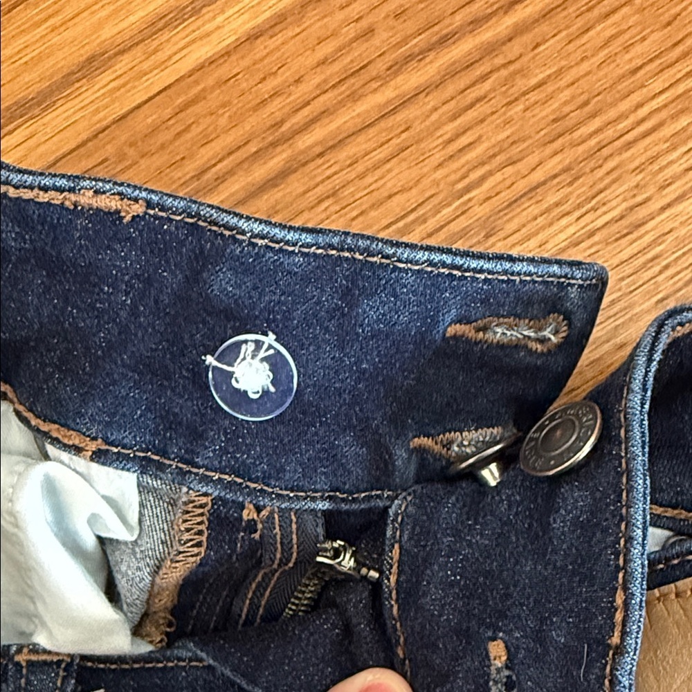 American Eagle Kick Boot Jeans Size 8 Dark Wash Stretch - Picture 8 of 8